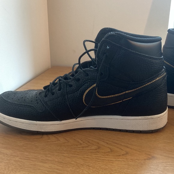 Nike Jordan 1 High City of Flight - Picture 3 of 13